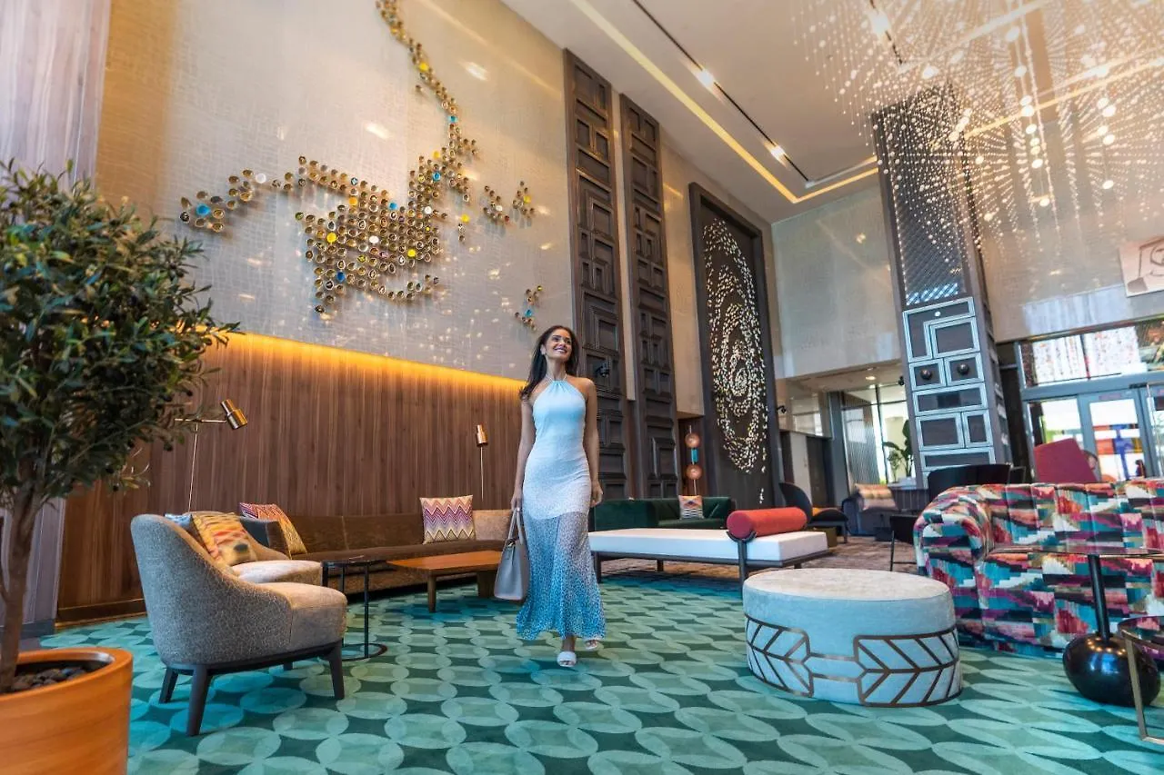 Hyatt Centric Jumeirah Dubai 5*,