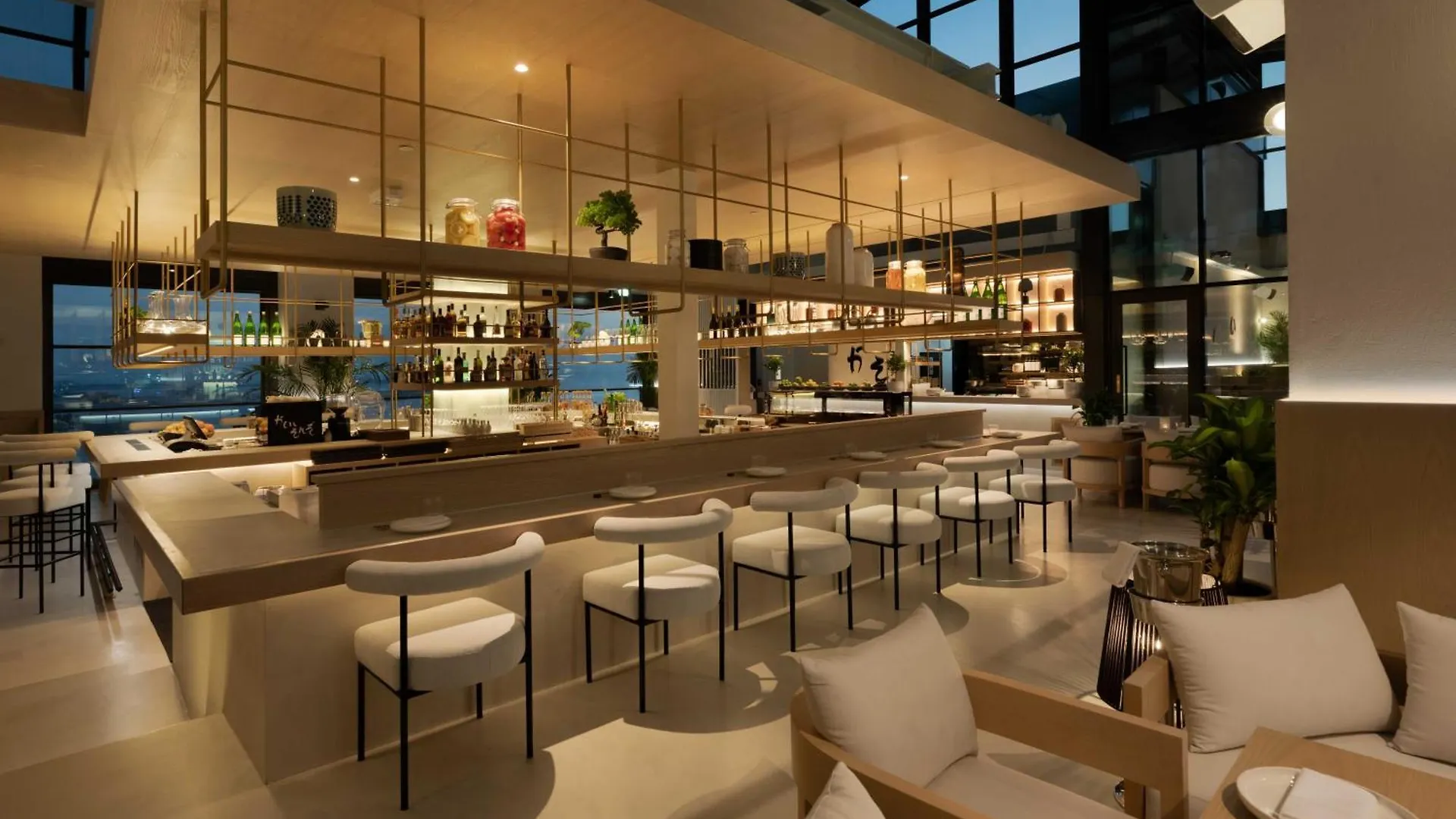 Hyatt Centric Jumeirah Dubaj 5*,  Zjednoczone Emiraty Arabskie
